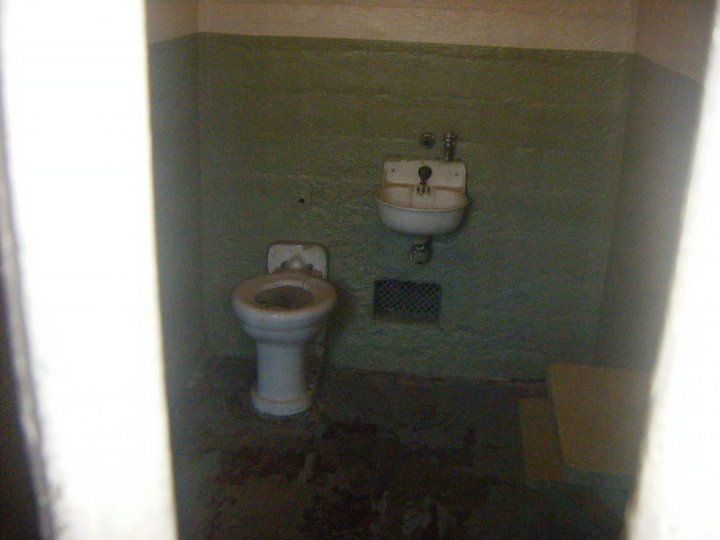 Alcatraz le petit coin 2338.jpg
