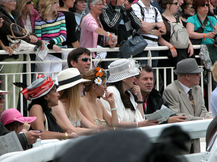 chapeau48.jpg