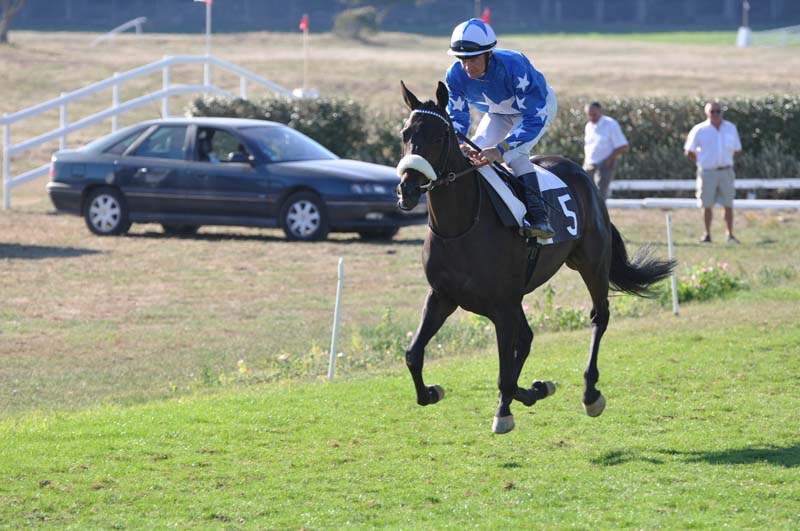 51 Bamroa_A Clement 4e course.jpg