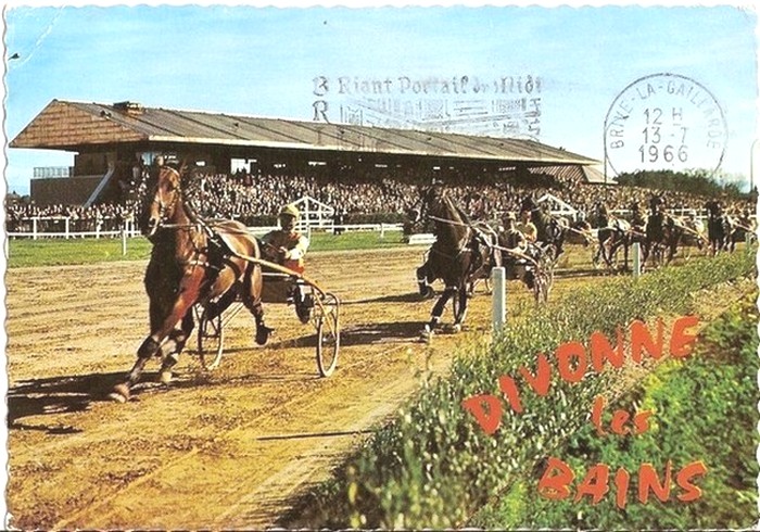 Hippodrome de Divonne les Bains.jpg